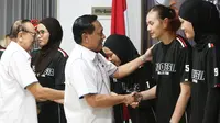 Pelepasan Timnas Bola Voli Putri ke AVC Volleyball Cup Filipina 2026 yang berlangsung di Padepokan Voli Jenderal Polisi Kunarto, Sentul, Bogor pada Selasa (02/06/2026). (Bola.com/Abdul Aziz)