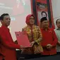 Airin Rachmi Diany Mengembalikan Formulir Bacagub Banten ke PDI Perjuangan. (Rabu, 01/05/2024). (Yandhi Deslatama/Liputan6.com)