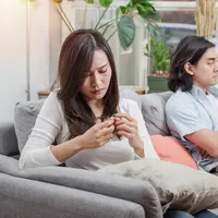 Ilustrasi pasangan cerai/copyright shutterstock.com/giggsy25