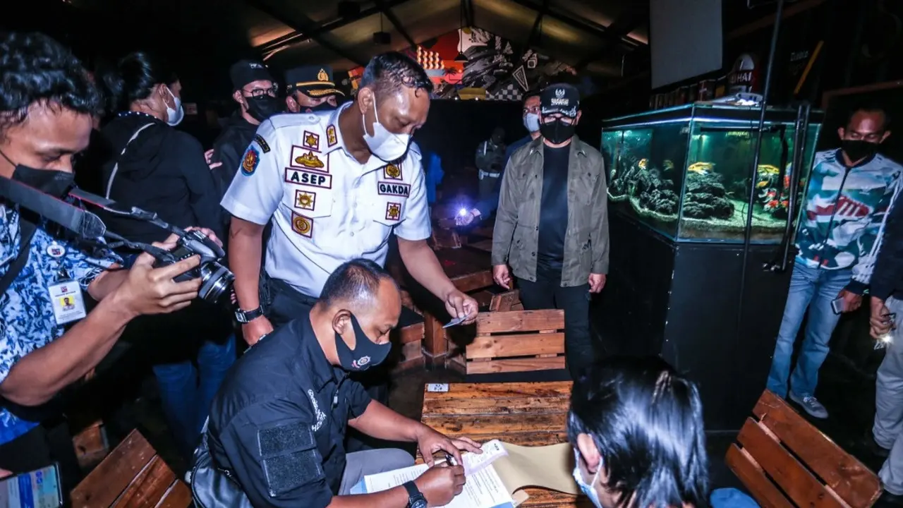 Langgar Jam Operasional, 3 Kafe di Kota Bogor Didenda hingga Rp 10 Juta