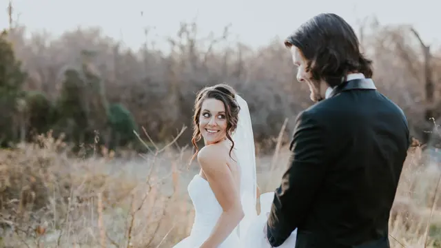 Mimpi Kembali Menjadi Pengantin Bersama Suami