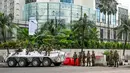 Pasukan keamanan Bangladesh berpatroli di ibu kota ketika para pengunjuk rasa mengatakan akan kembali turun ke jalan-jalan di Dhaka setelah hari kerusuhan yang paling mematikan sejak demonstrasi meletus bulan lalu. (Munir UZ ZAMAN / AFP)