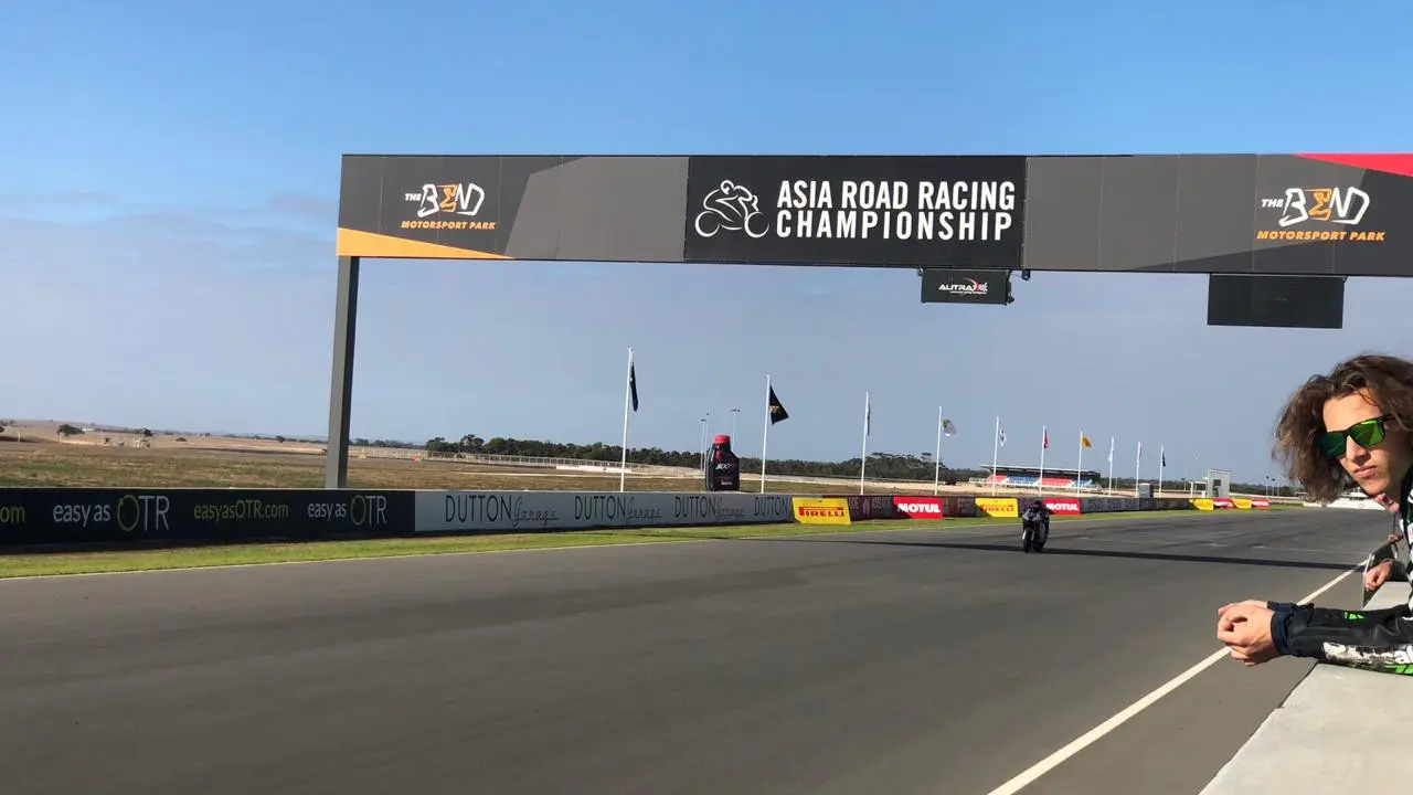 Sirkuit The Bend Motorsport Park Adelaide