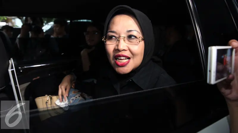 Sylviana Murni Tinggalkan Posko Pemenangan