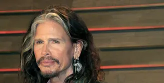 Vokalis band legendaris Aerosmith, Steven Tyler telah mengumumkan sebuah badan amal baru yang didedikasikan untuk membantu perempuan yang mengalami pelecehan seksual yang diberi nama ‘Janie’s Fund’. (Bintang/EPA)
