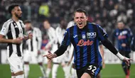 Atalanta membuka keunggulan lewat eksekusi penalti Mateo Retegui di menit ke-29. (Isabella BONOTTO/AFP)