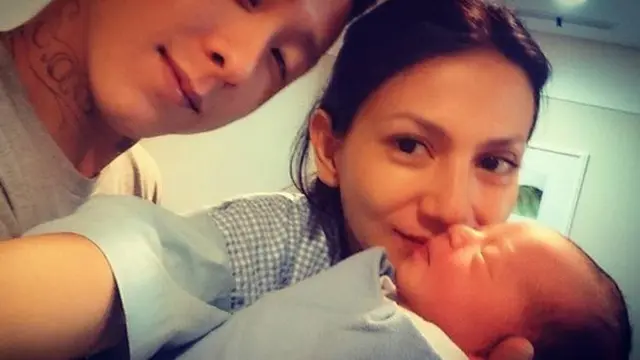 6 Artis Ini Melahirkan dengan Metode Persalinan Water Birth, Terbaru Nikita Willy