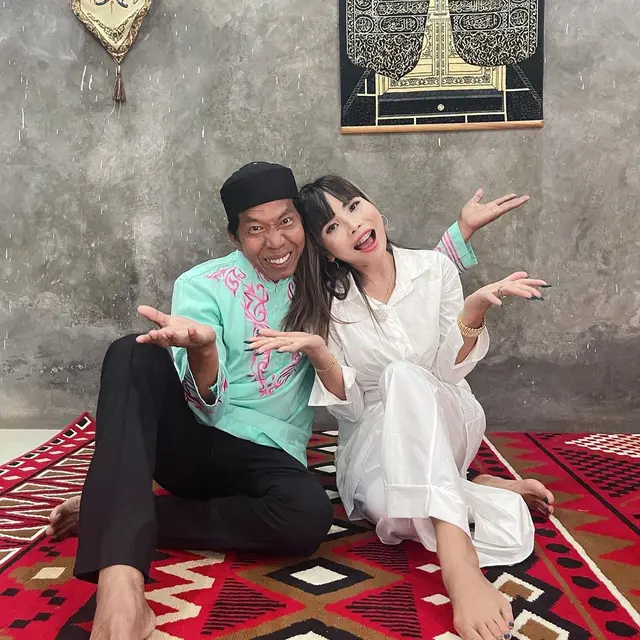 7 Kebesamaan Kiwil Bersama Dua Mantan Istri Saat Lebaran Ini Jadi Sorotan