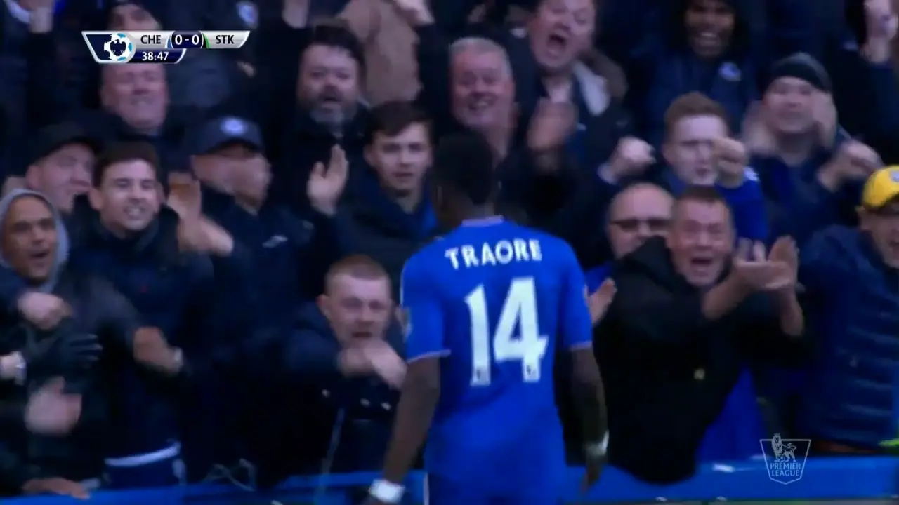 Chelsea Unggul 1-0 atas Stoke Berkat Gol Bertrand Traore 