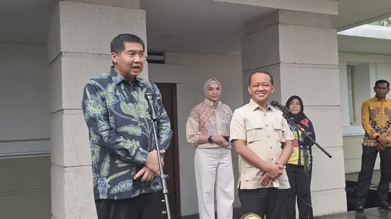 Bahlil dan Maruarar Bahas Rumah Berbasis Jargas dan PLTS di Kawasan Industri