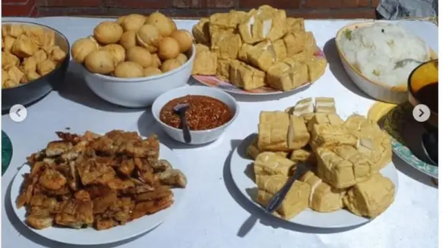 Sri Mulyani Suka Makan di Warung Pecel dan Gudeg
