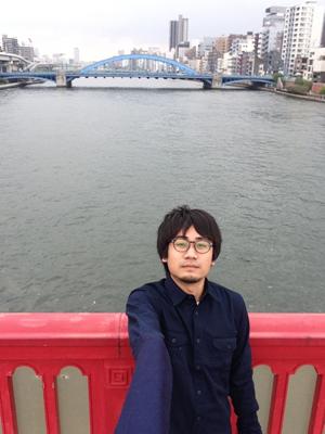 Hasil selfie Mansoon dengan selfie arms. | Foto: copyright lifebuzz.com