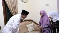 Bacapres dari Koalisi Perubahan untuk Persatuan (KPP) Anies Baswedan menemui Ibunda Ketua Umum Partai Kebangkitan Bangsa (PKB) Muhaimin Iskandar atau Cak Imin saat kunjungan di Jombang, Jawa Timur (Istimewa)