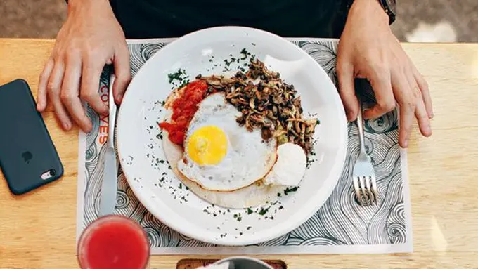 copyright pexels.com/Helena Lopes