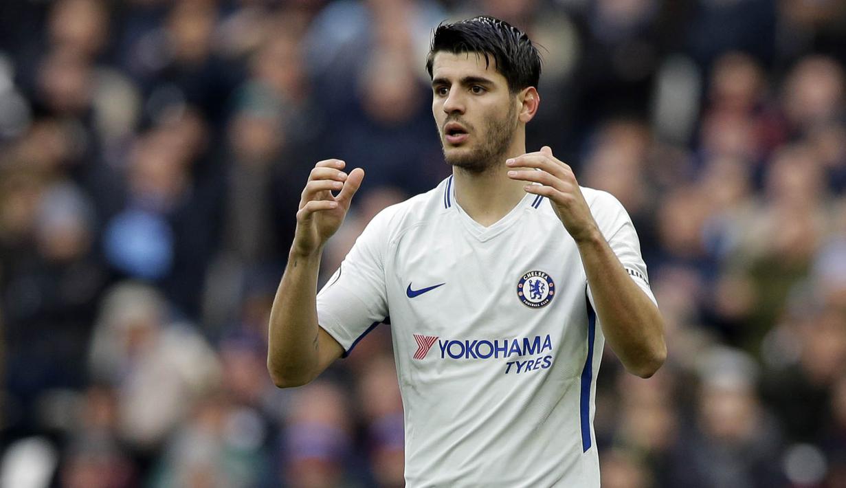 7. Alvaro Morata (Chelsea) - 9 Gol. (AP/Alastair Grant)