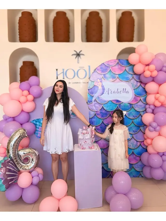 6 Gaya Stylish Aura Kasih dan Arabella, Putrinya yang Kini Berusia 6 Tahun