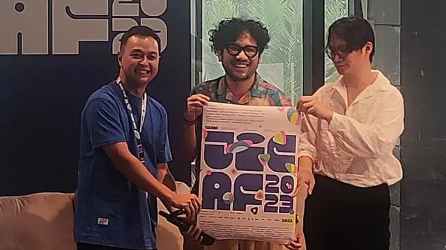 Dapat Ide Baru dan Menambah Jaringan, Kunto Aji Antusias Lagu-Lagunya Divisualisasikan dalam Bentuk Lukisan