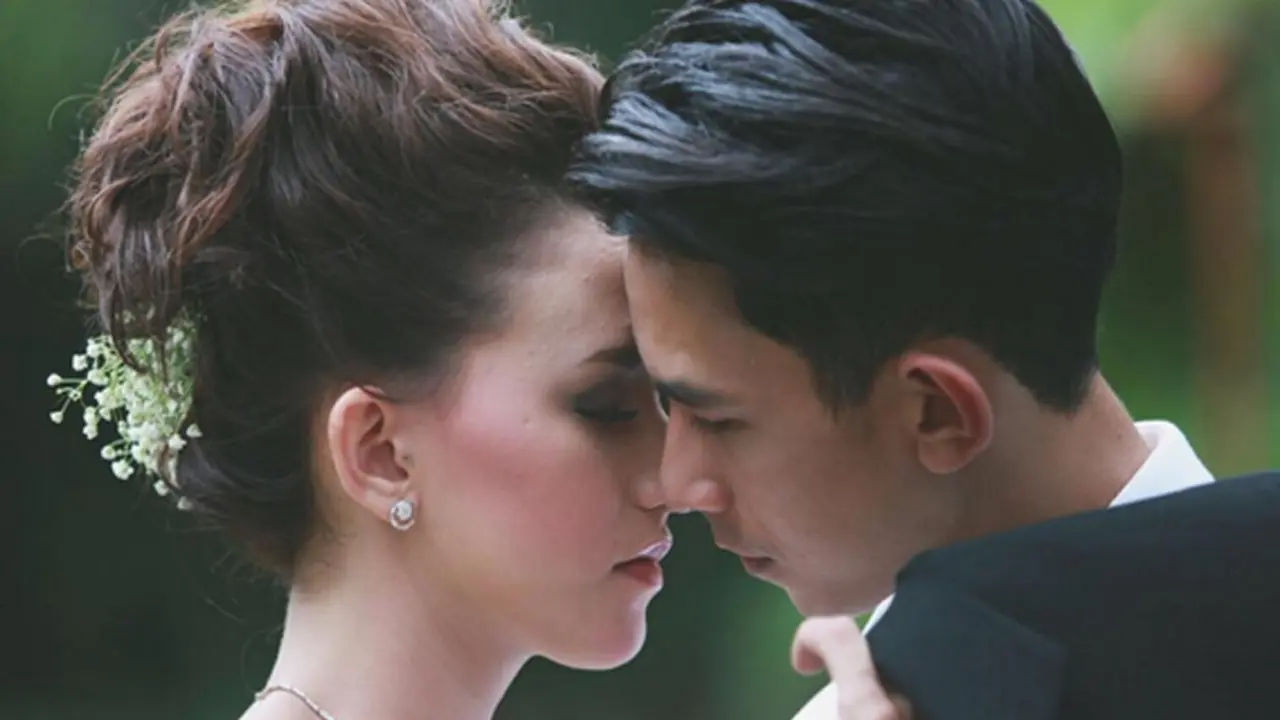 Dahlia Poland dan Fandy Christian 