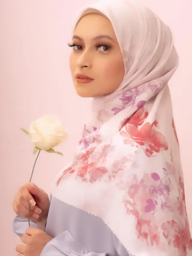 7 Potret Terbaru Valda Alviana Mantan Istri Reza Zakarya yang Makin Menawan