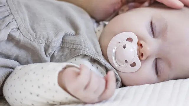 [Bintang] Begini Cara Membuat Bayi Jadi Lebih Ceria