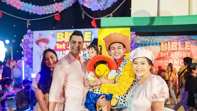 Akan Segera Jadi Kakak, Ini 6 Potret Ultah Anak Felicya Angelista ke-1 Tahun