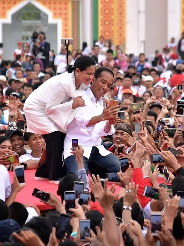 Jokowi dan Iriana