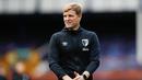 Eddie Howe - Mantan pelatih Bournemouth ini terang-terangan tertarik menggantikan posisi Steve Bruce di Newcastle United. Namun jalan Howe menuju bangku pelatih The Magpies cukup berat karena harus bersaing dengan nama besar seperti Antonio Conte dan Brendan Rodgers. (AFP/Clive Brunskill)
