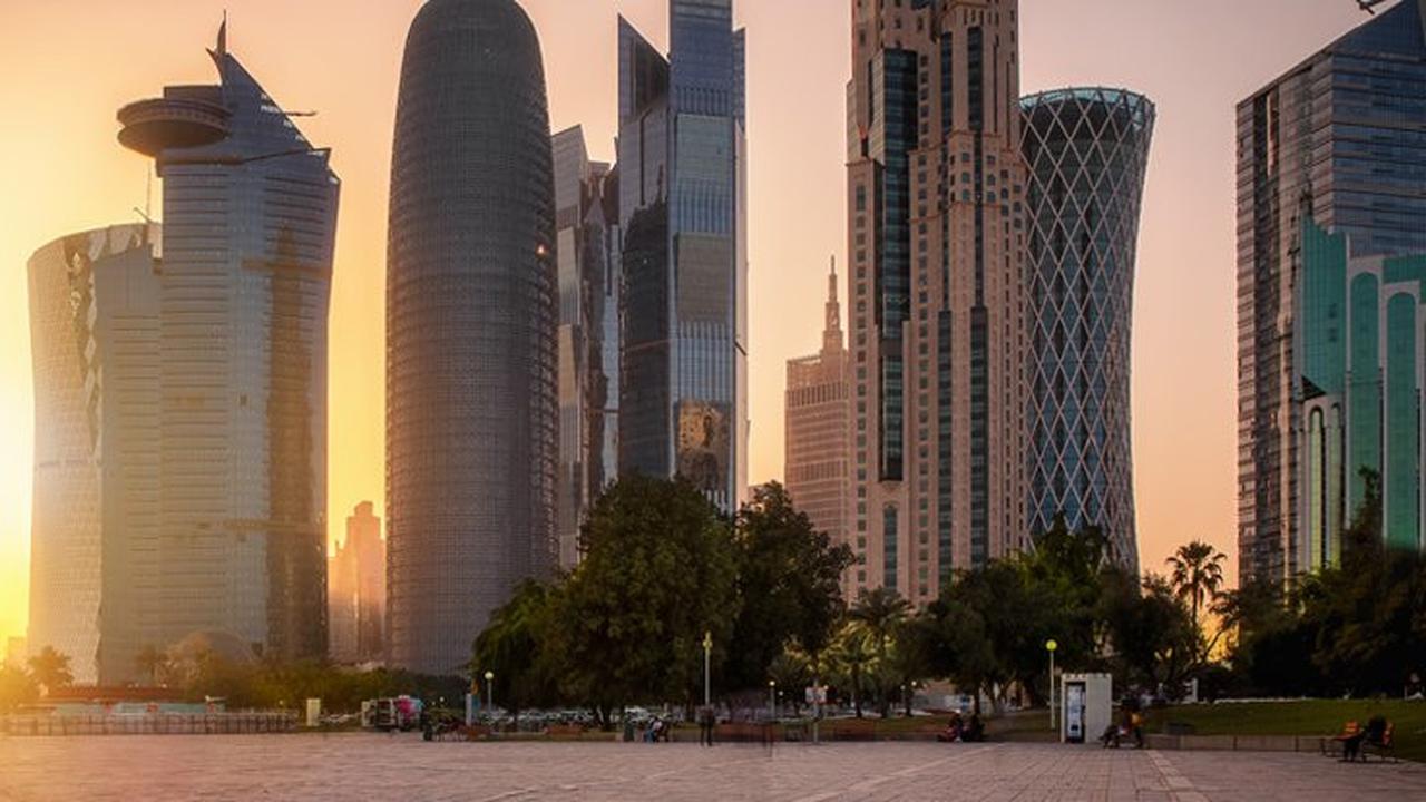 Ilustrasi panas di Qatar. (Shansche/iStock)