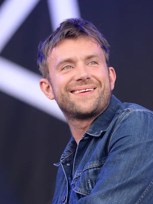 Damon Albarn memastikan bahwa album ke-5 Gorillaz akan memberikan energi yang lebih. (AFP/Bintang.com)