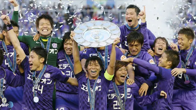 cerezo-osaka-130207c.jpg
