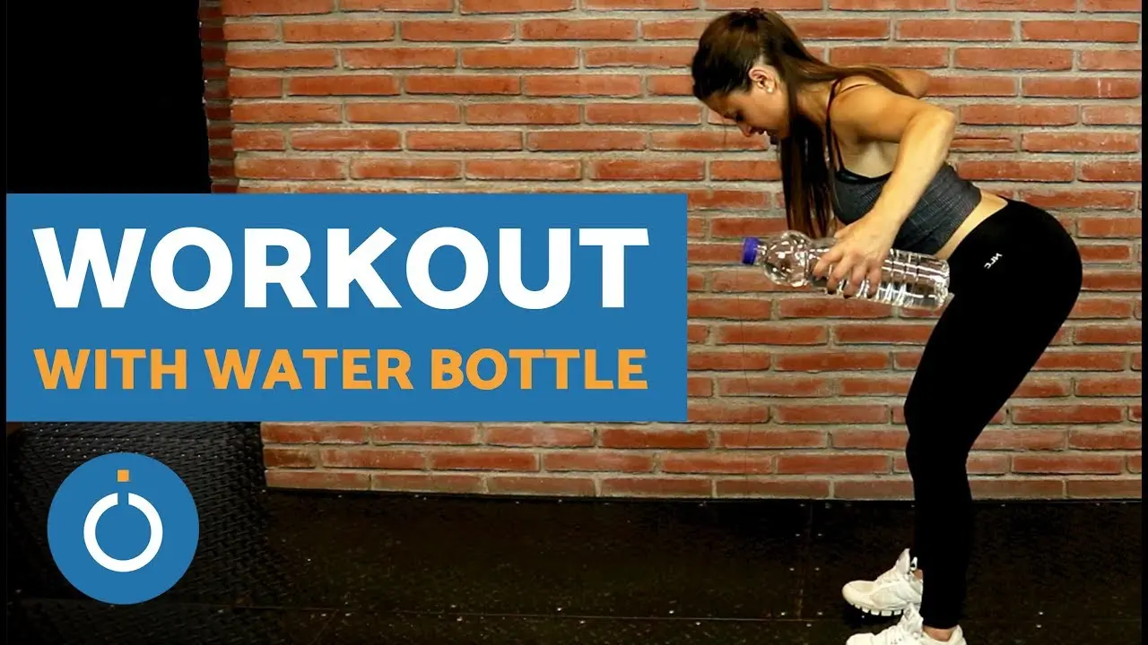 Kuruskan Lengan dengan Botol Air | Sumber Foto: Youtube.com