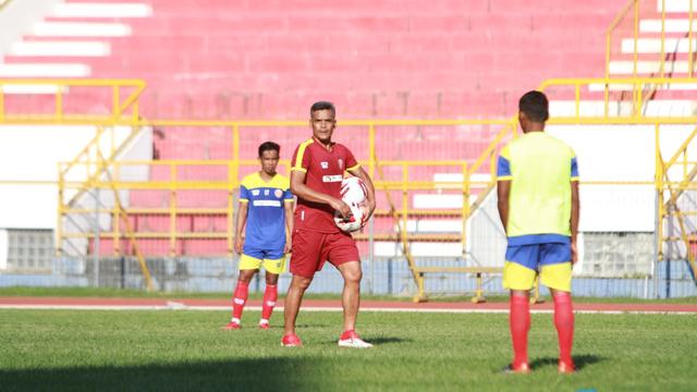Pelatih Persiraja, Hendri Susilo