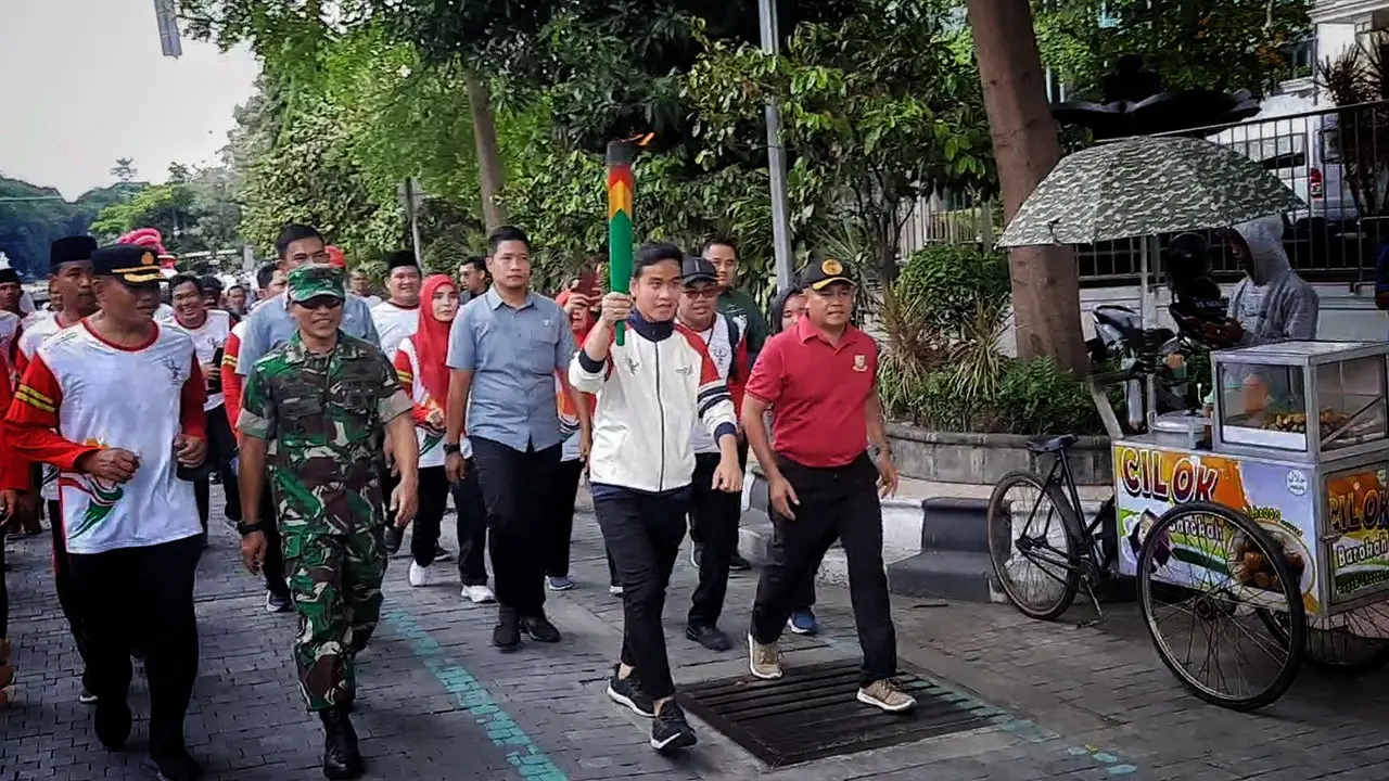 Gibran Membawa Obor Pospenas