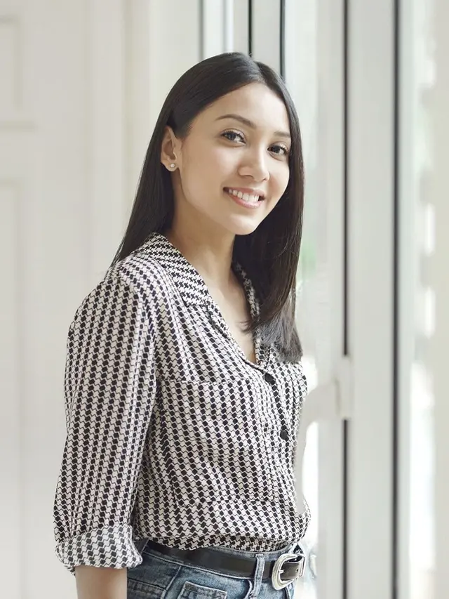 ilustrasi potret Kenya Nindia Elsa, seorang aktirs FTV suara hati Indosiar yang berprofesi sebagai psikolog/instagram: kenyanind