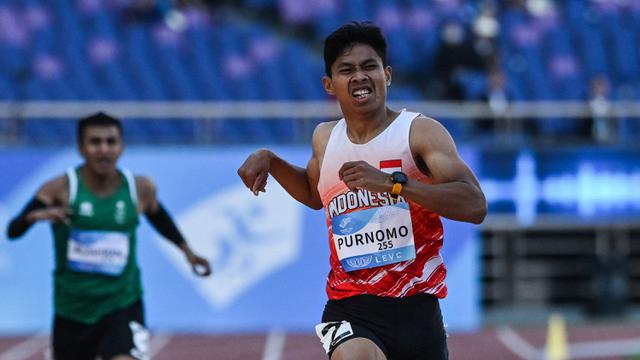 Foto: Momen Saptoyogo Purnomo Persembahkan Emas Pertama Indonesia di Asian Para Games 2022