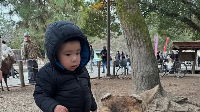 Potret Ganteng Elhanan Lasroha Anak Sammy Simorangkir dan Viviane (instagram/sammysimorangkir, instagram/viv_viviane)