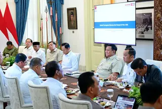 Prabowo rapat bahas menghadapi el nino di Istana Merdeka Jakarta, Selasa (27/7/2026). (Dokumen Sekretariat Presiden).