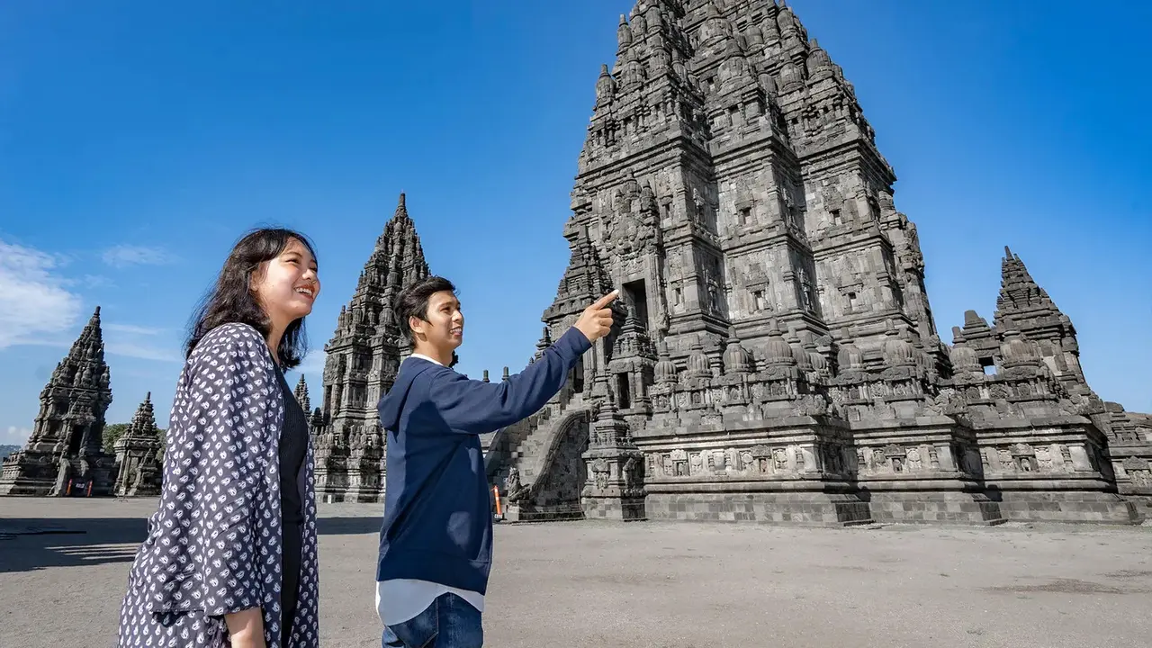 Potret Candi Prambanan (Sumber: Tiket.com)