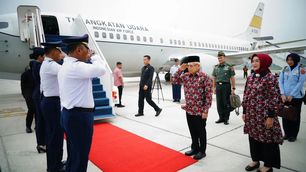 Wakil Presiden (Wapres) Ma’ruf Amin bertolak ke Kabupaten Banyuasin, Sumatera Selatan (Sumsel), Selasa (06/07/2023,) untuk menghadiri Puncak Peringatan Hari Keluarga Nasional (Harganas) ke-30.
