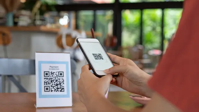 Hindari Penipuan! Ini 4 Tips Penting Pembayaran Non-Tunai Aman dan Menguntungkan