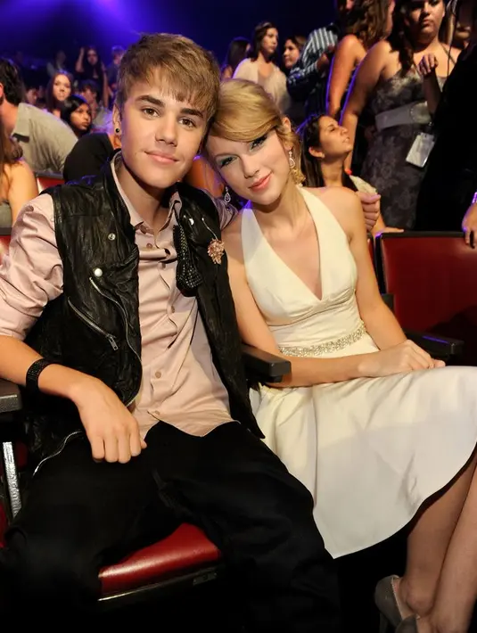 Usai Justin Bieber berpisah dengan Selena dan membuat pelantun lagu Hands To Myself tersebut bersedih, keadaan tentu sudah tak lagi sama. (PopSugar)