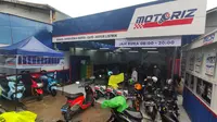 Bengkel Motoriz melayani servis kendaraan bermotor dan konversi motor listrik. (Septian/Liputan6.com)