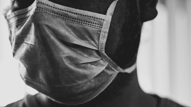 Hidup Berdampingan dengn COVID-19