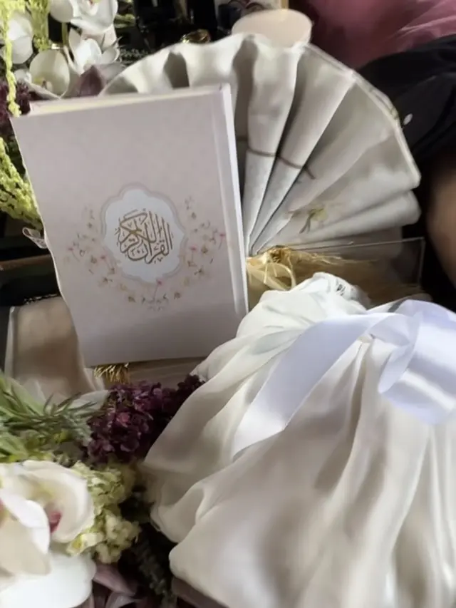 Seserahan Luna Maya di hari pernikahan. [@lunamaya]