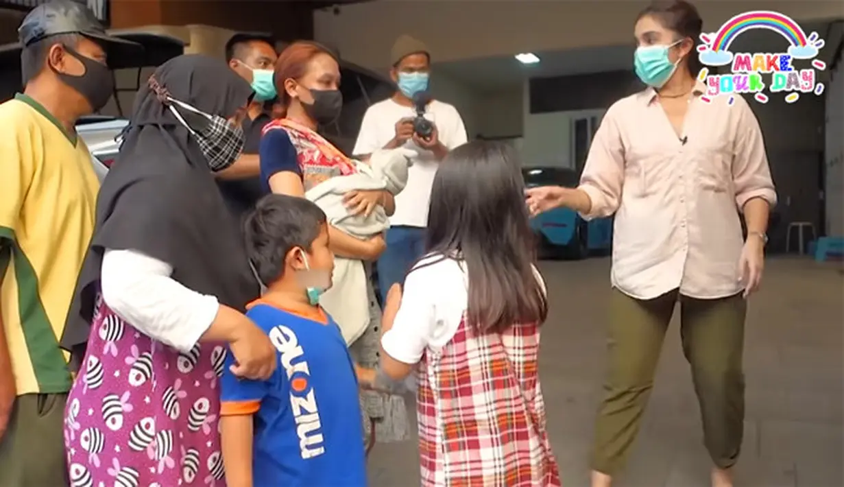 Ussy Sulistiawaty (Youtube/ Ussy Andhika Official)