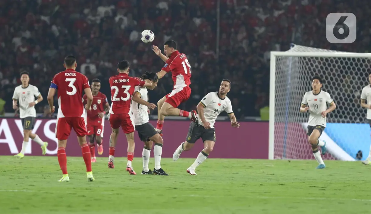 Babak pertama ditutup dengan keunggulan Indonesia 1-0 atas China. (Liputan6.com/Angga Yuniar)