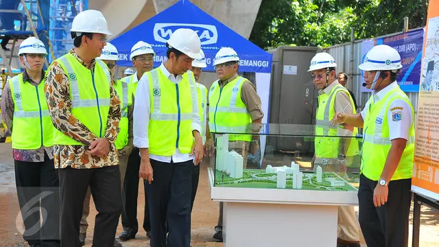 Kebut Proyek Simpang Semanggi Jokowi Tinjau Proses Pengerjannya