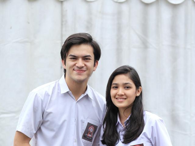 Pamer Foto Mesra Rizky Nazar Cut Syifa Sudah Resmi Pacaran Showbiz Liputan6 Com