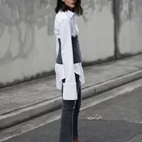 Fashion items ini wajib ada di dalam lemari pakaian kamu. (Sumber foto: harperandharley.com)