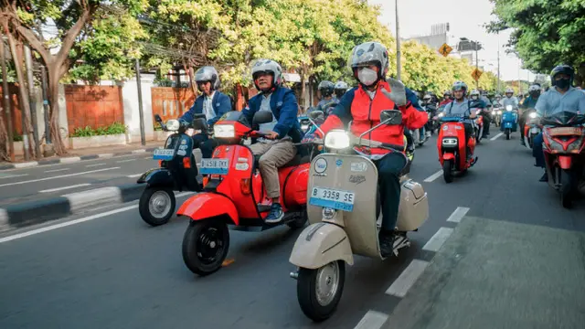 Konvoi motor listrik untuk merangsang masyarakat dalam menggunakan kendaraan listrik